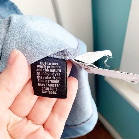 J. Crew Washed Chambray Dress Sleeveless Embroidery Classic Style 00 Hamptons - Picture 10 of 13